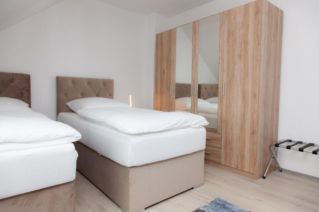 T&K Apartments Near Messe Fair Trade Duesseldorf Und Airport 3A Дуйсбург Экстерьер фото